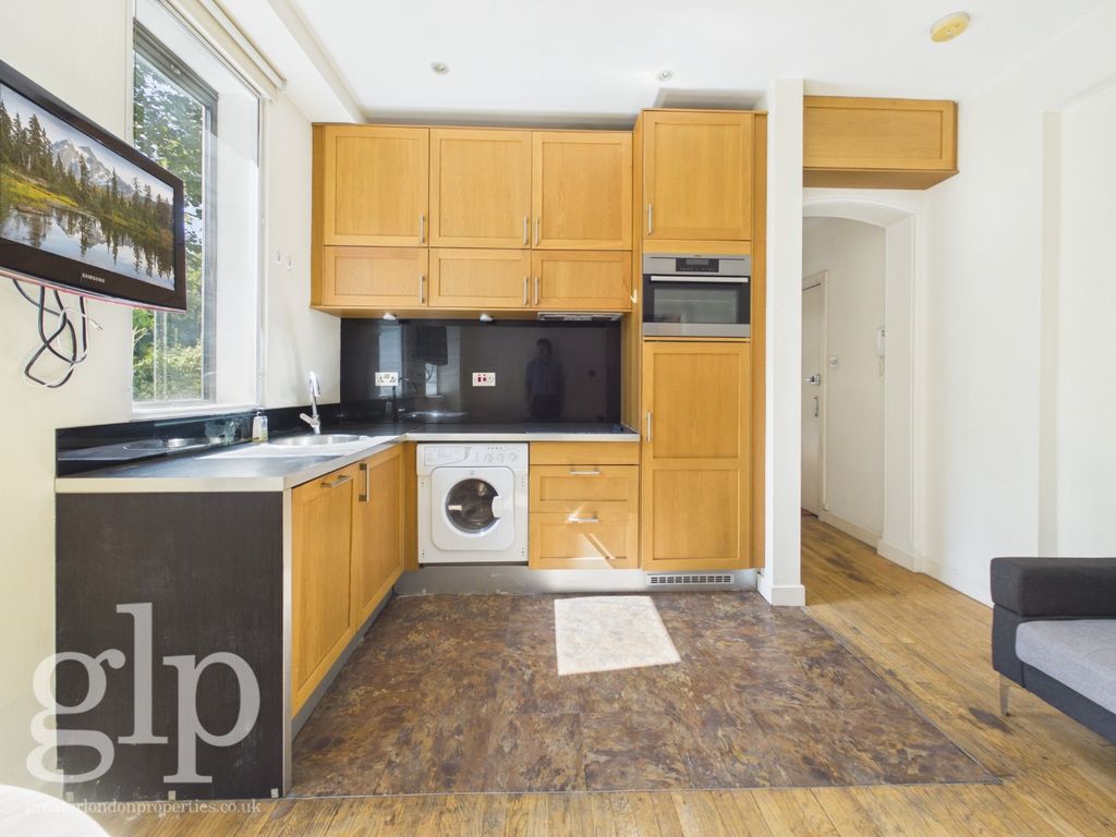 Property photo 2 of 23 2460662