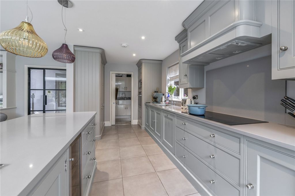 Additional image 5 of 5 bed detached house for saleOld Farm Road, Hampton TW12