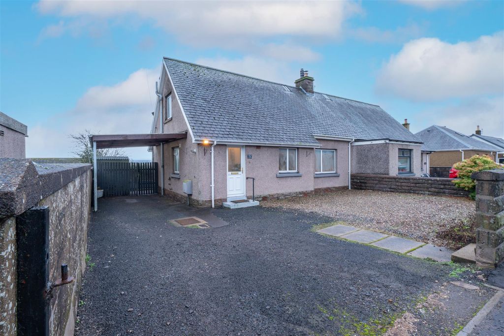 Property photo 2 of 26 Kirriemuir.Jpg