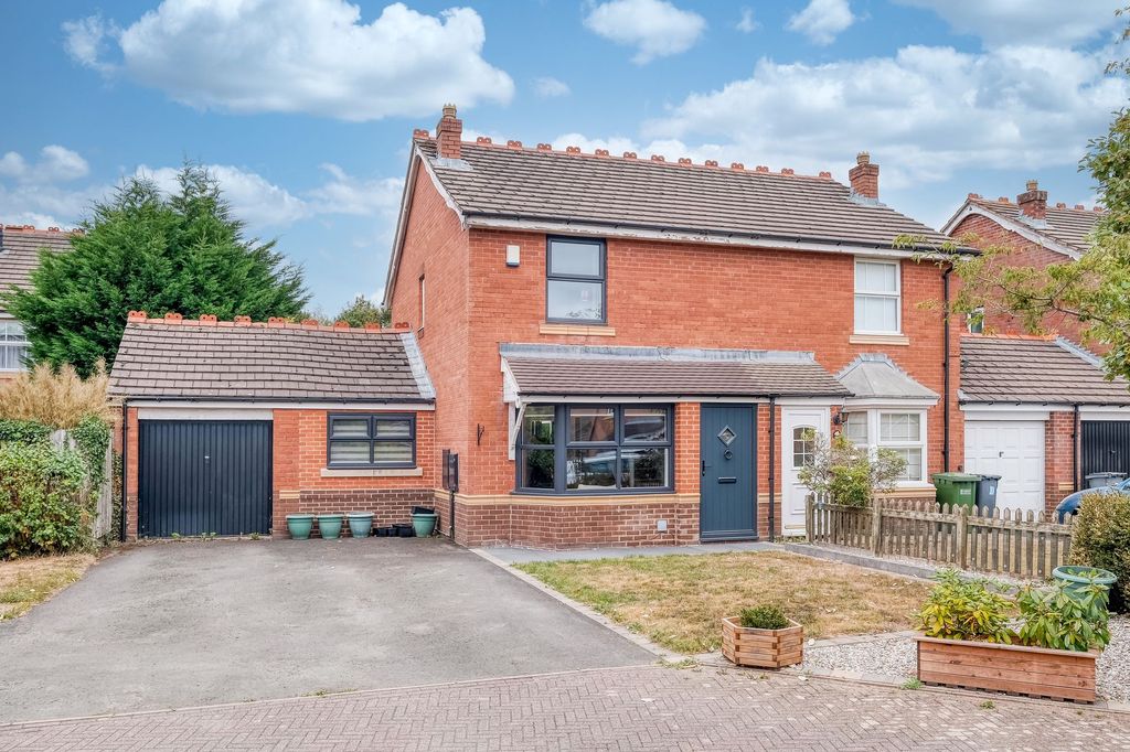 Property photo 2 of 19