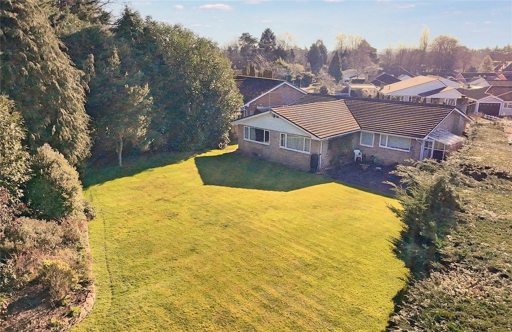 Property photo 2 of 12 Picture No. 23