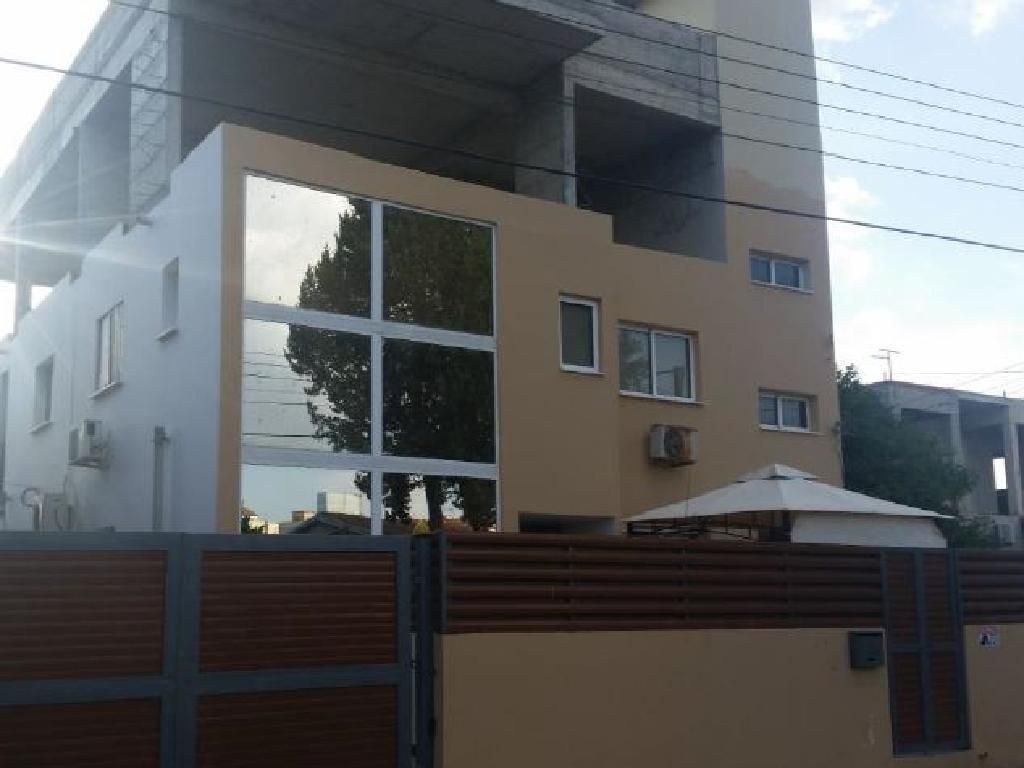 Property photo 1 of 4