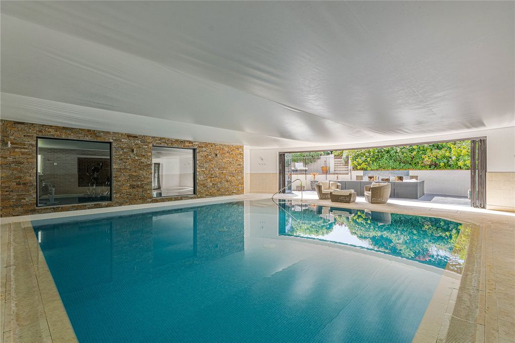 Additional image 20 of 8 bed detached house for saleSea Way, Middleton-On-Sea, Bognor Regis, West Sussex PO22
