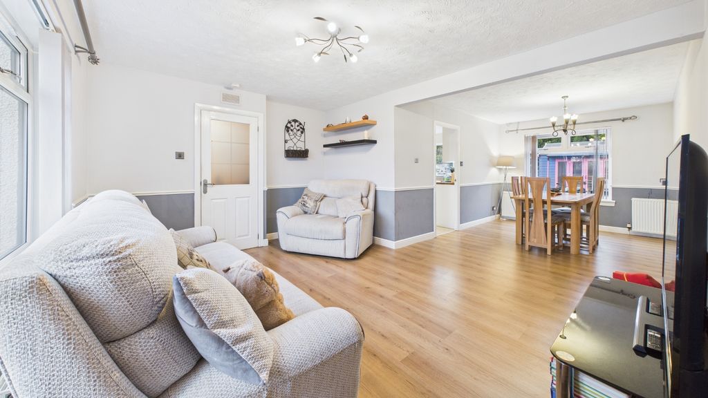 Property photo 3 of 22 Photo 18