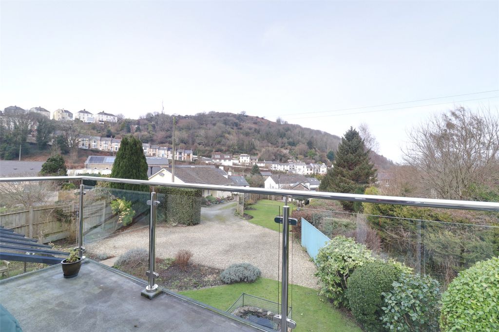 Property photo 3 of 21 3 - Picture No. 24