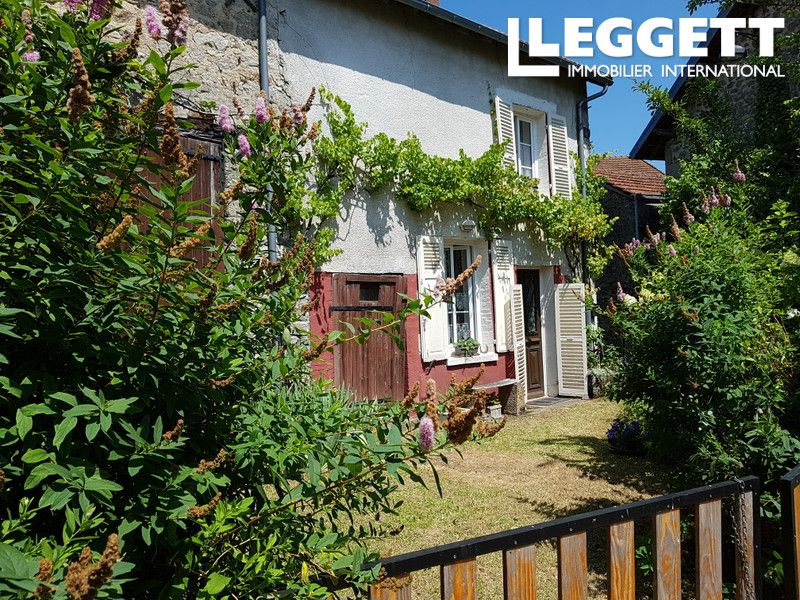 Property photo 1 of 10