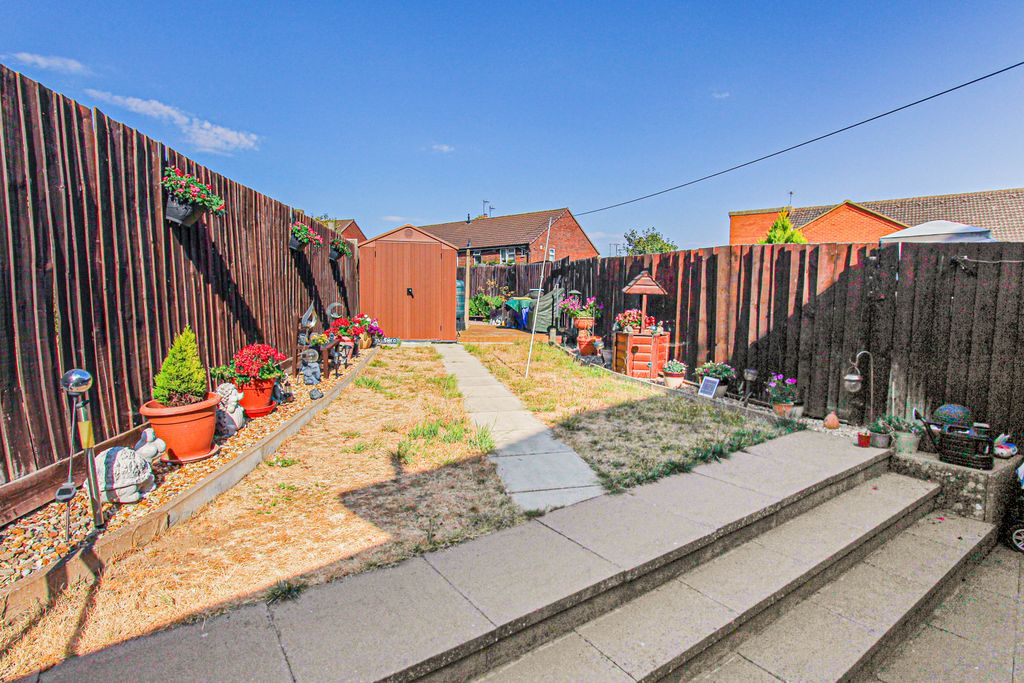 Property photo 3 of 11 Rear Garden