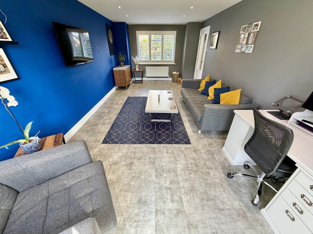 Property photo 3 of 19