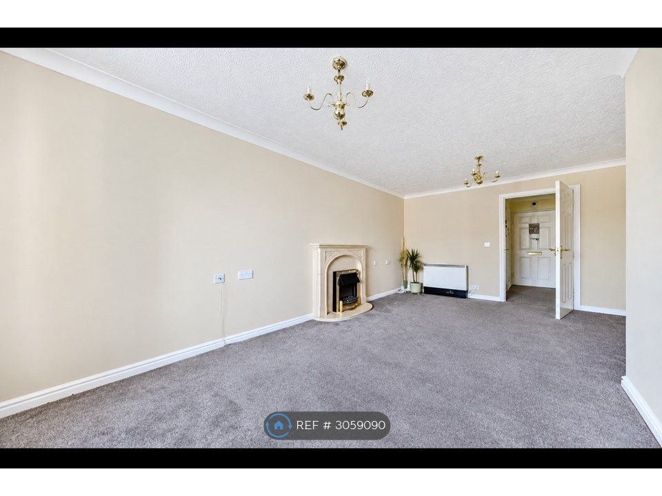 Property photo 3 of 9