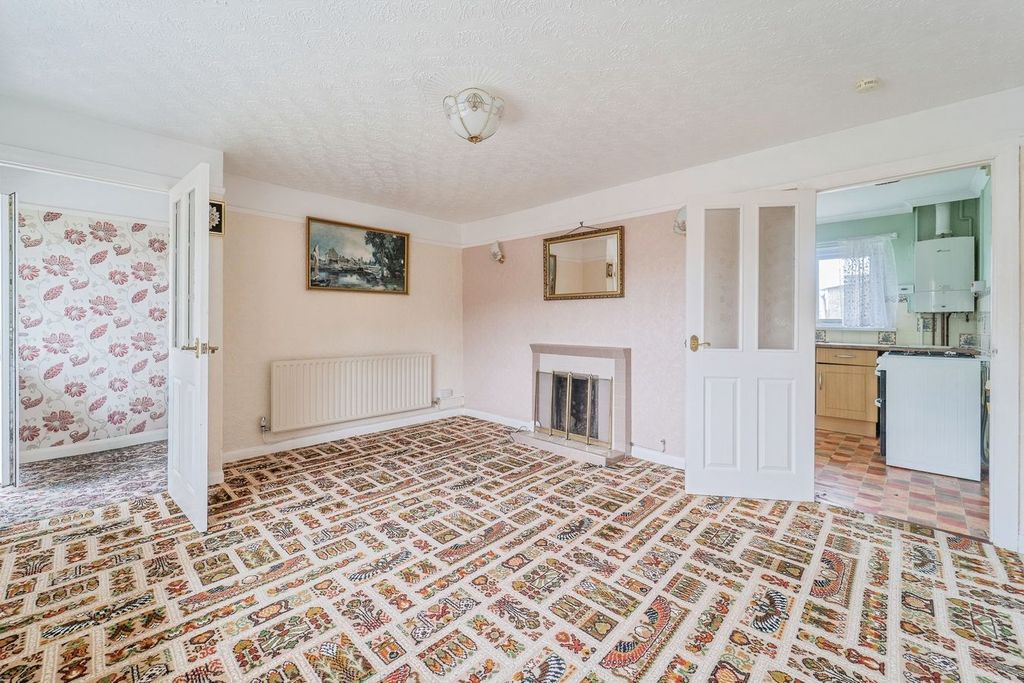 Property photo 2 of 15