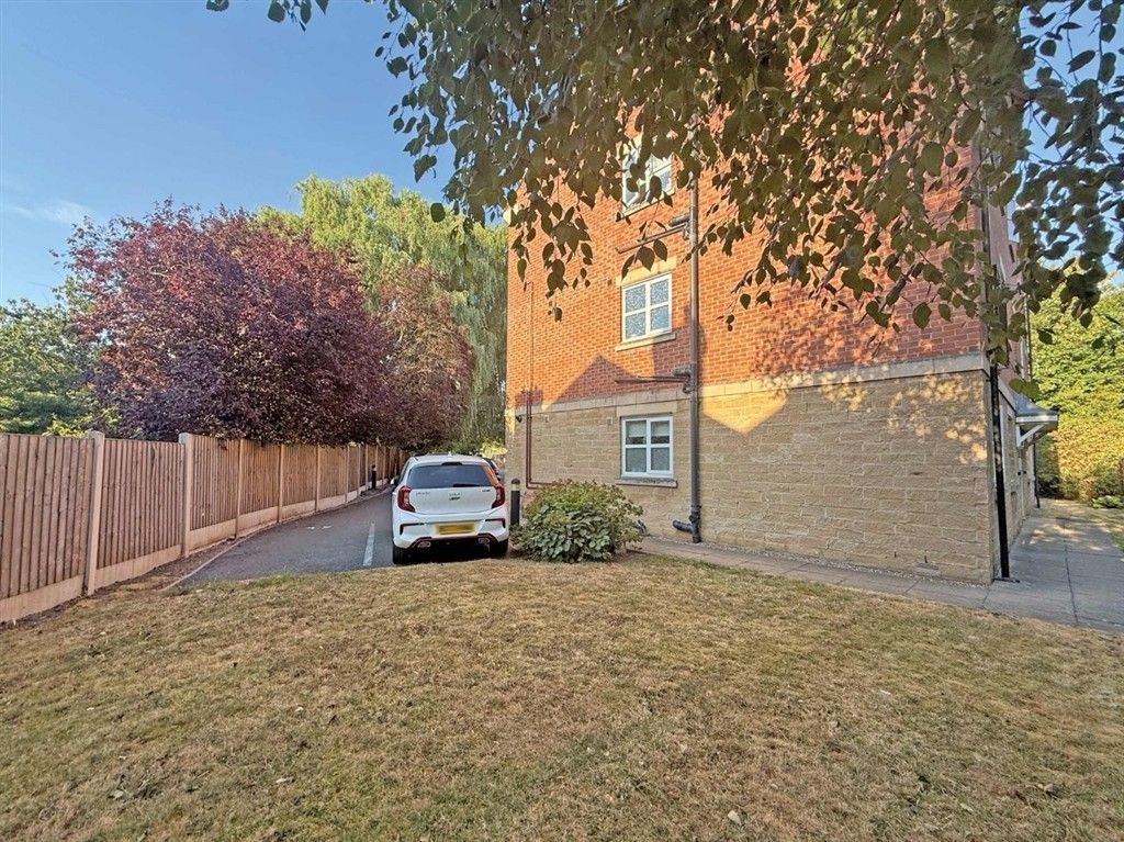 Property photo 2 of 3