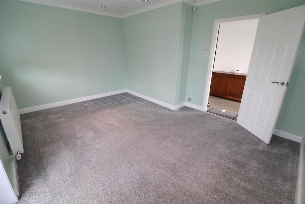 Property photo 3 of 15 Img_3803.Jpg