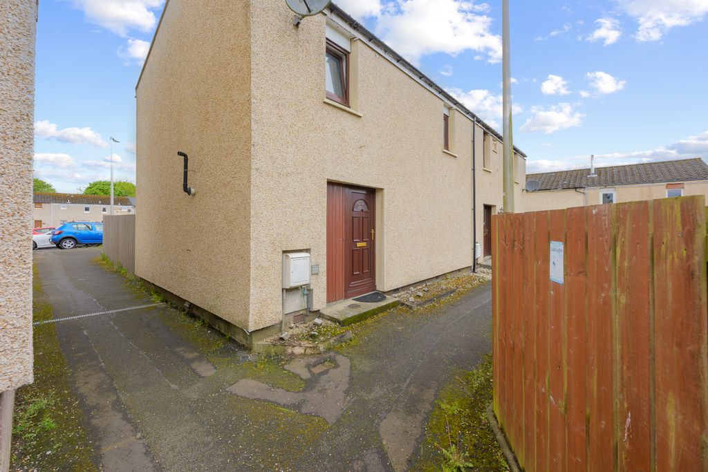 Property photo 1 of 32 Primary Property Image