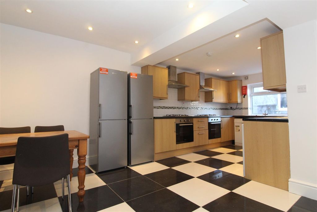 Property photo 1 of 8 Img_0840.Jpg