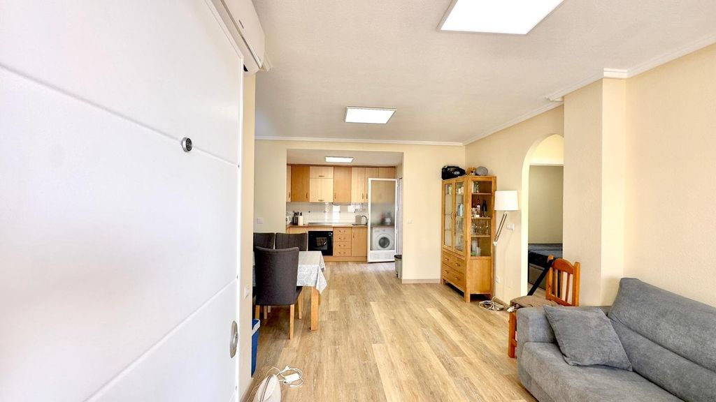 Property photo 3 of 50