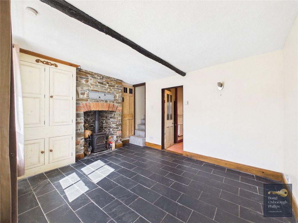 Property photo 3 of 15 Picture No. 04