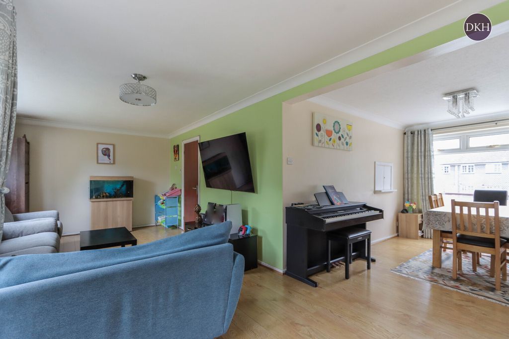 Property photo 2 of 13 Picture No. 07