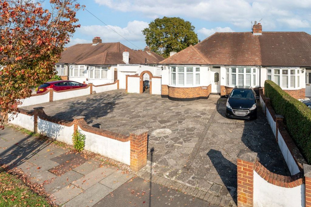 Property photo 1 of 16 Picture No. 17