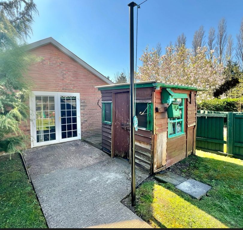Property photo 3 of 17 Gallery