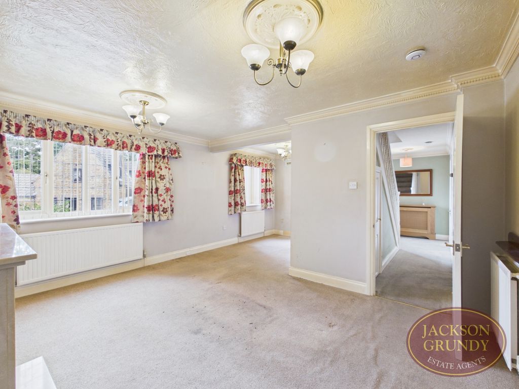 Property photo 3 of 16 Duston Wildes