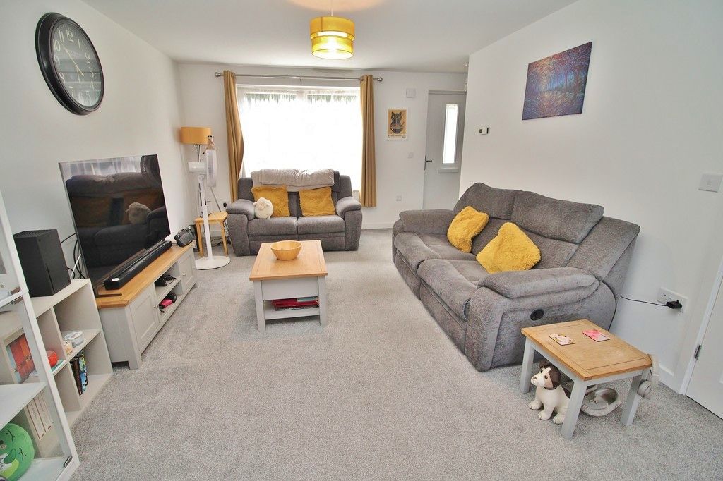 Property photo 3 of 15