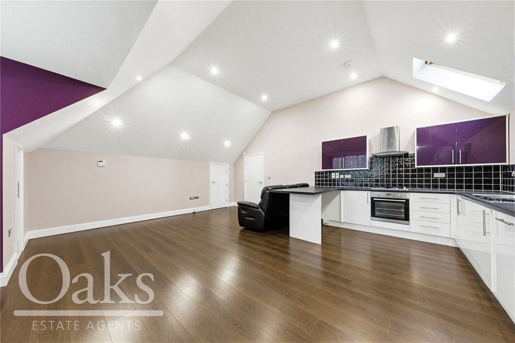 Property photo 2 of 8 Picture No. 05