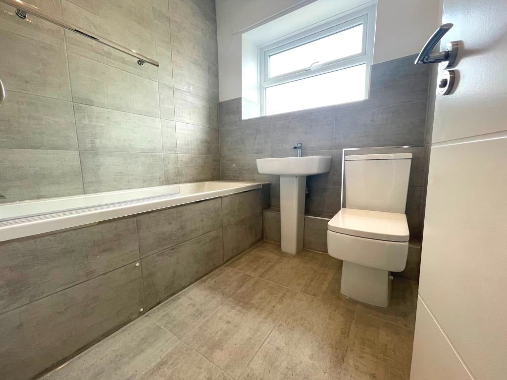 Property photo 3 of 9 Photograph 3