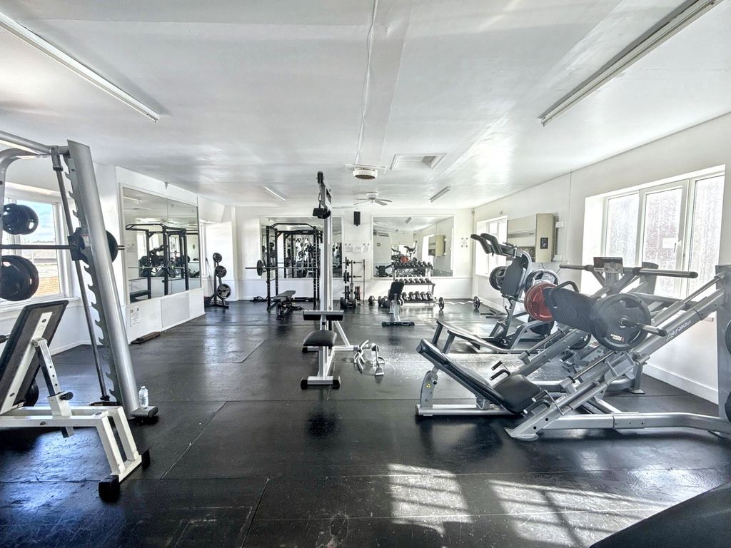 Property photo 3 of 16