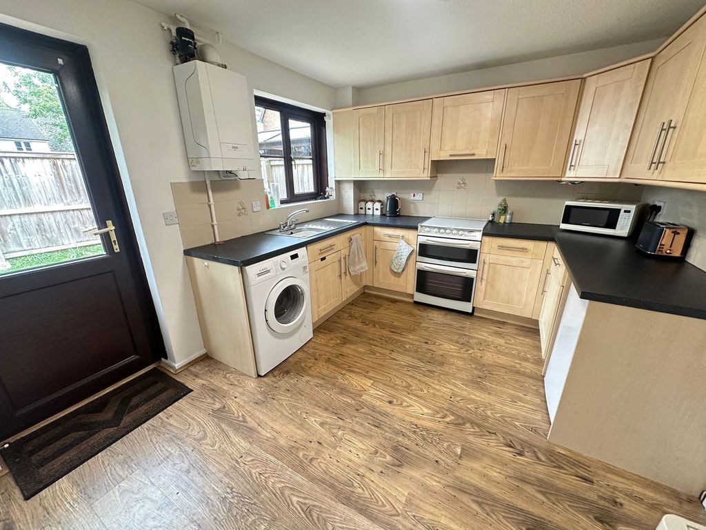 Property photo 3 of 10