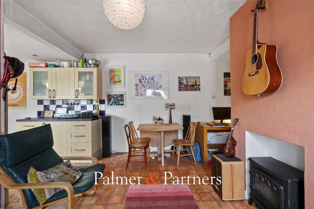 Property photo 2 of 23 Picture No. 04