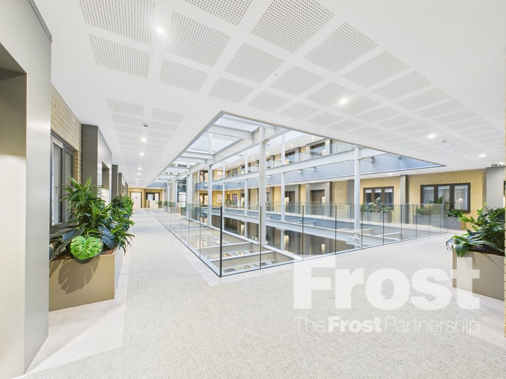 Property photo 2 of 16 Communal Area