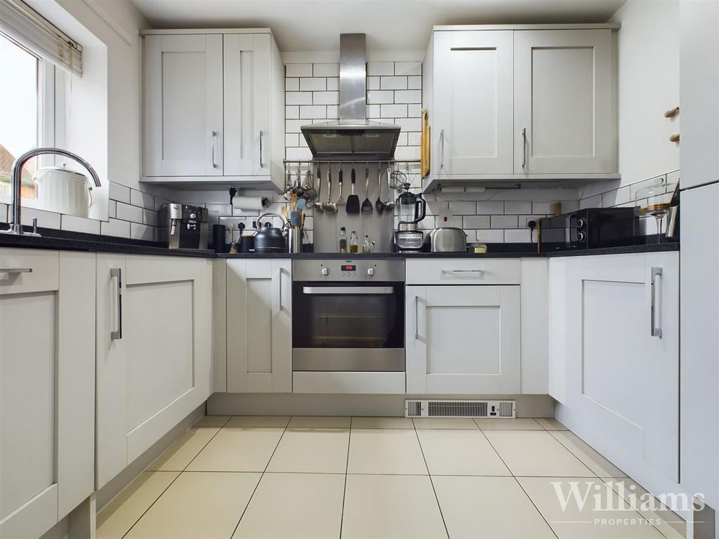 Property photo 3 of 19 Cam02861G0-Pr0288-Still002.Jpg