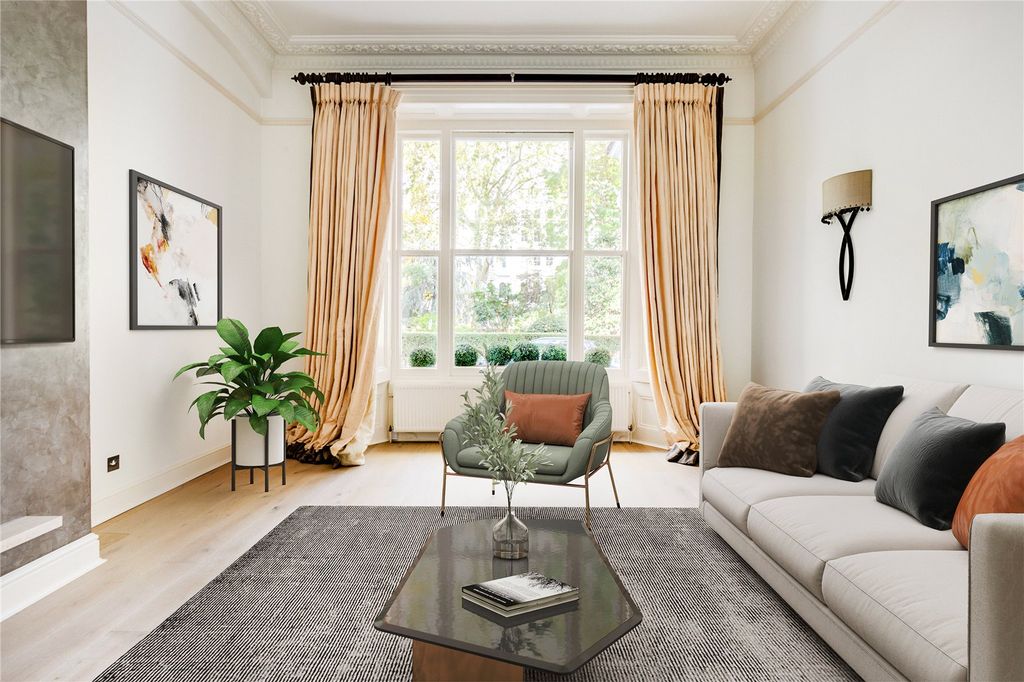 Property photo 3 of 8