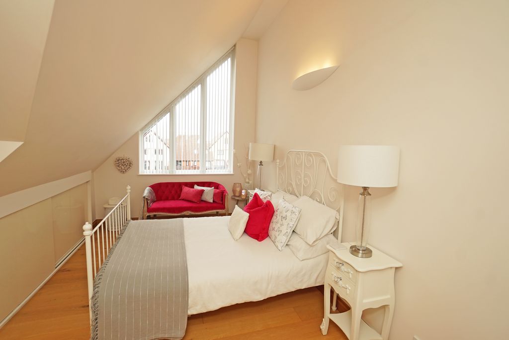 Additional image 29 of 5 bed terraced house for saleSennen Place, Port Solent, Portsmouth PO6