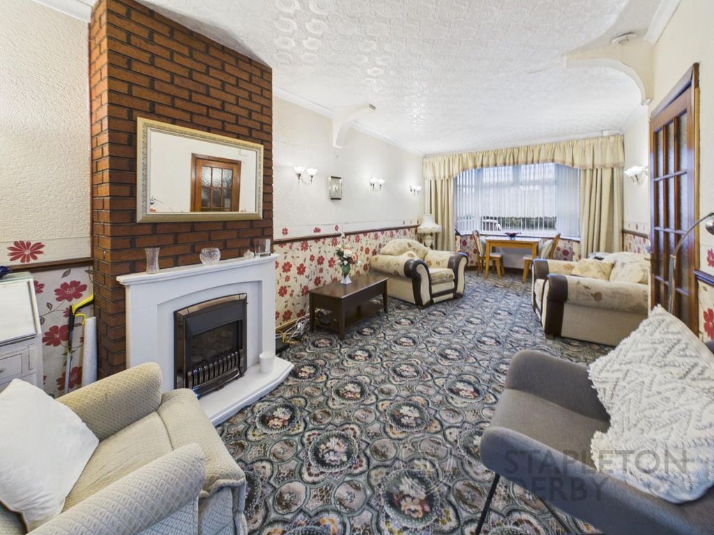 Property photo 3 of 18 Cam04720G0-Pr0181-Still013.Jpg