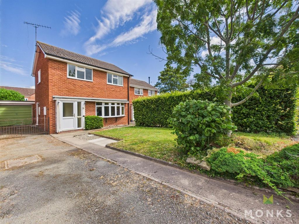 Property photo 1 of 12 Cam01348G0-Pr0711-Still011.Jpg