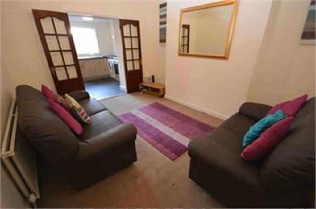 Property photo 3 of 10