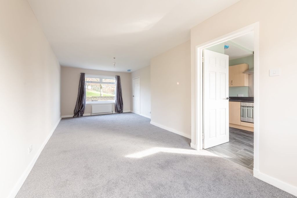 Property photo 3 of 12 Photo 3