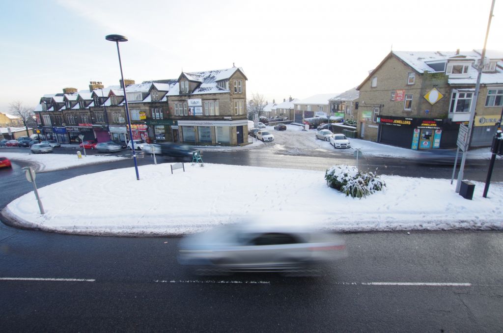 Property photo 2 of 4 Toller Lane Roundabout