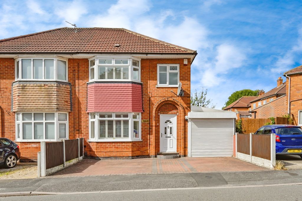 Property photo 1 of 17