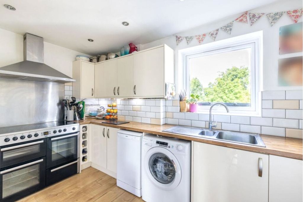 Property photo 3 of 11 Picture No. 04