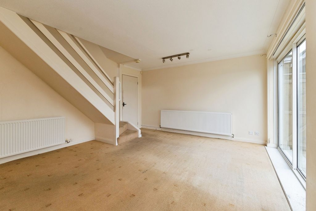 Property photo 3 of 15 Pbox-Img.Jpg