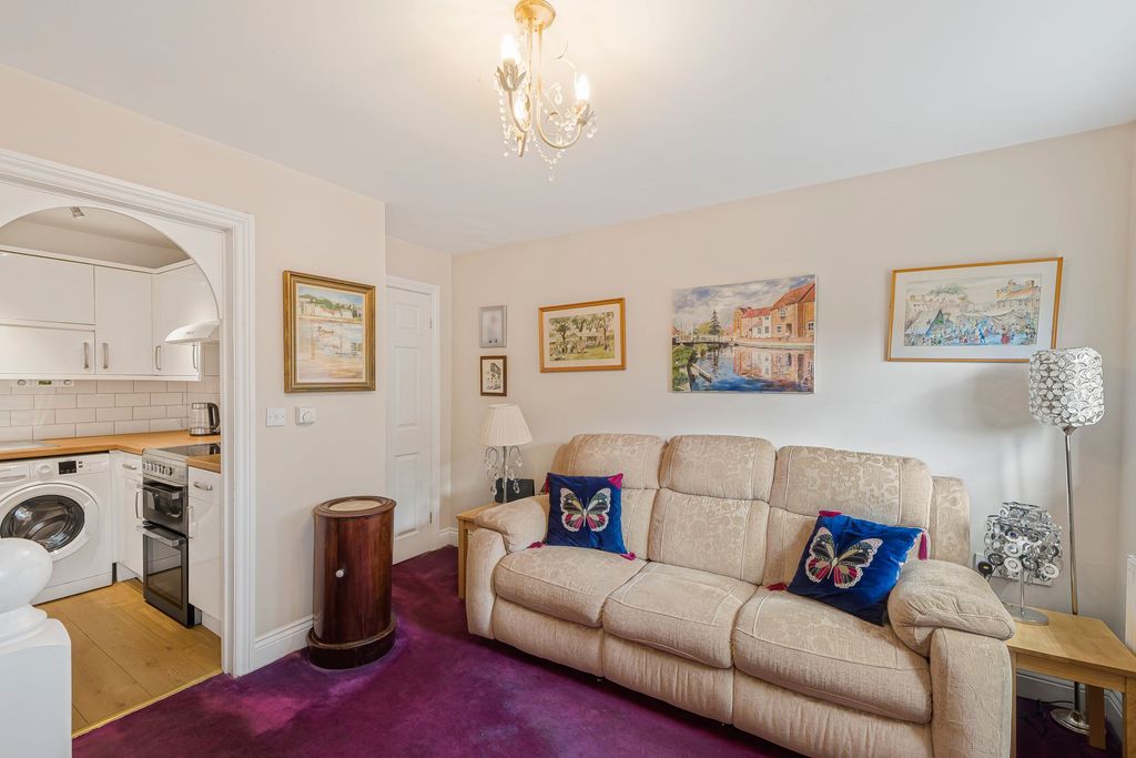 Property photo 2 of 15 Reception Room