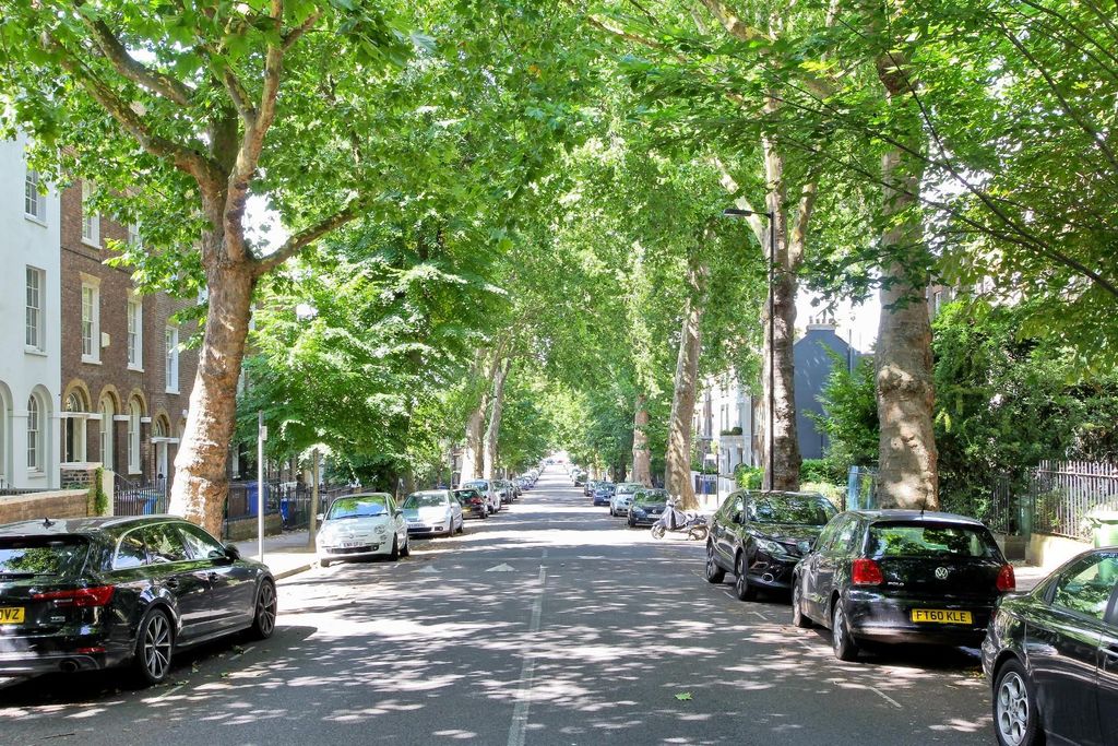 Property photo 2 of 13 Camberwell Area  (95).Jpg