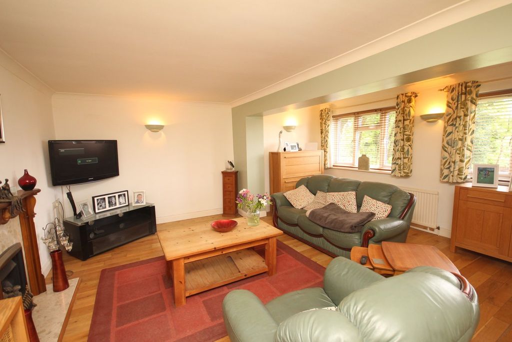 Property photo 2 of 15