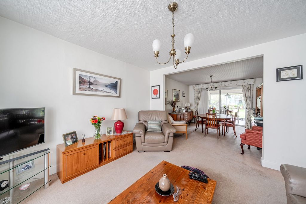 Property photo 2 of 19 Open Plan Lounge/Dining Area