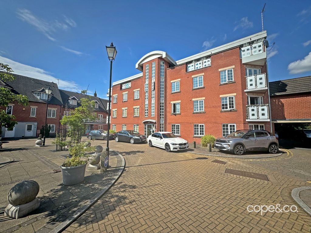 Property photo 1 of 15 3219750