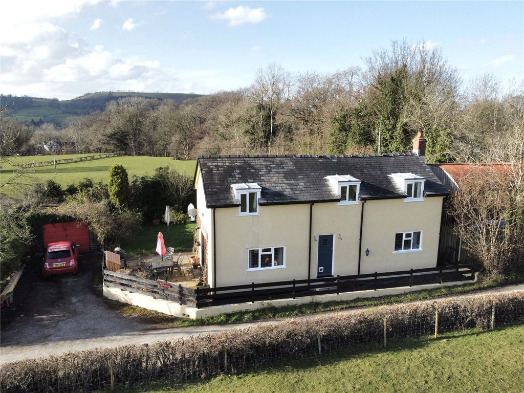 Property photo 1 of 23 Picture No. 02