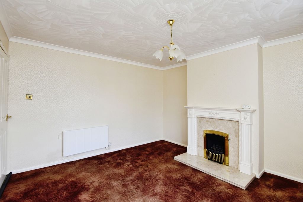 Property photo 3 of 19 Pbox-Img.Jpg