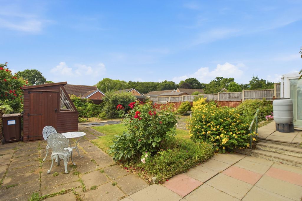 Property photo 2 of 15